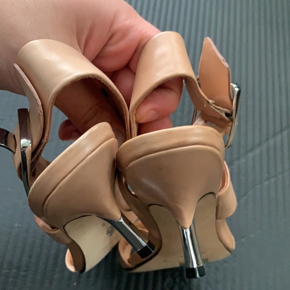 Sigerson Morrison Seley Slingback Kitten Sandal - Picture 5 of 10